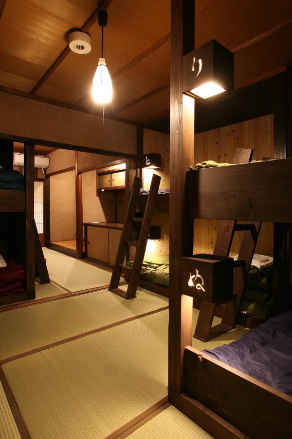 Onomichi Guest House Anago-No-Nedoko Екстериор снимка