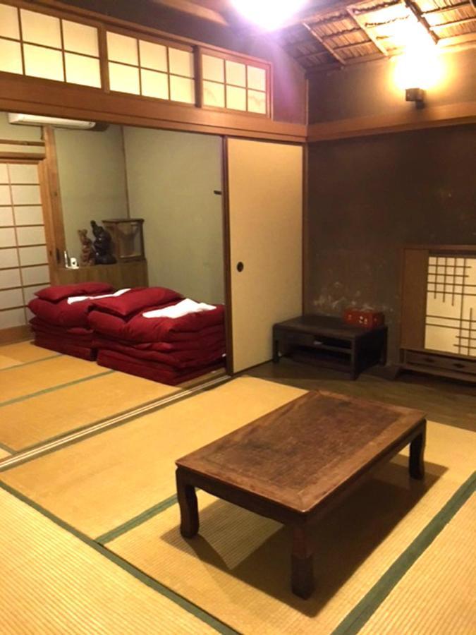 Onomichi Guest House Anago-No-Nedoko Екстериор снимка